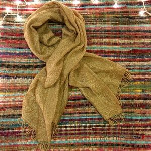 Essential Classics Tan Scarf